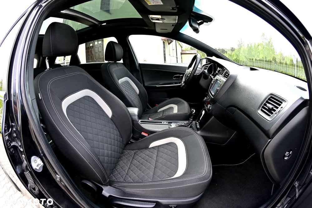 Kia Ceed 1.6 CRDi 136 DCT ISG GT Line - 33