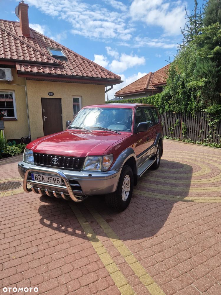 Toyota Land Cruiser - 1