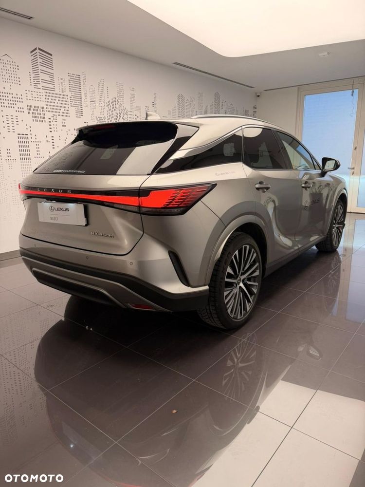 Lexus RX - 7