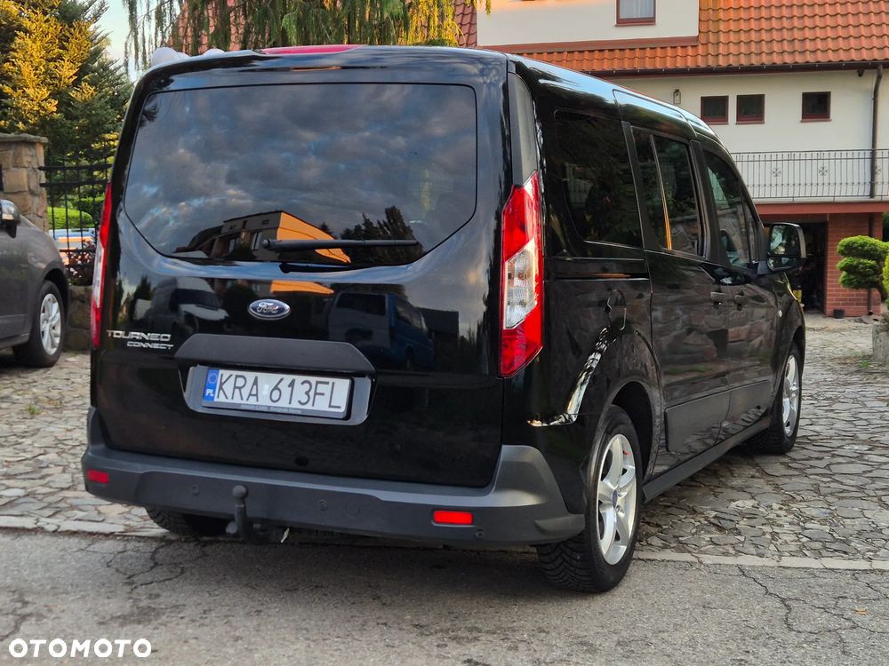 Ford Tourneo Connect Grand - 20