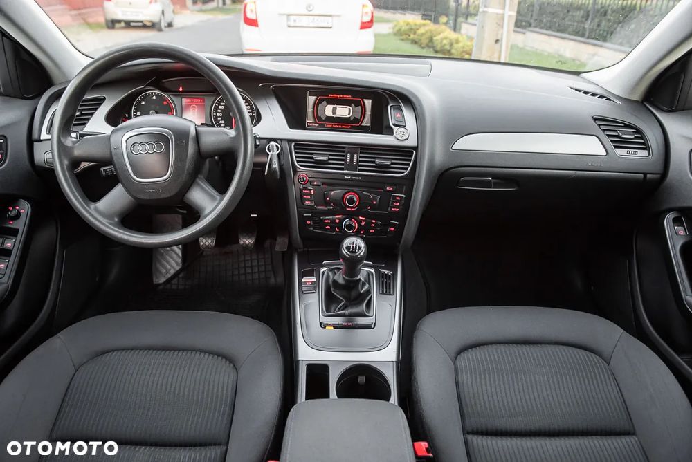 Audi A4 Avant 2.0 TDI - 6