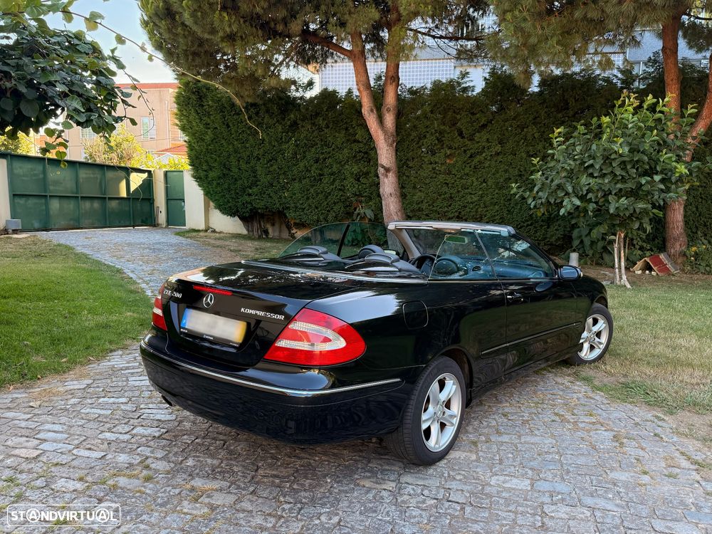 Mercedes-Benz CLK 200 K Avantgarde Aut. - 8