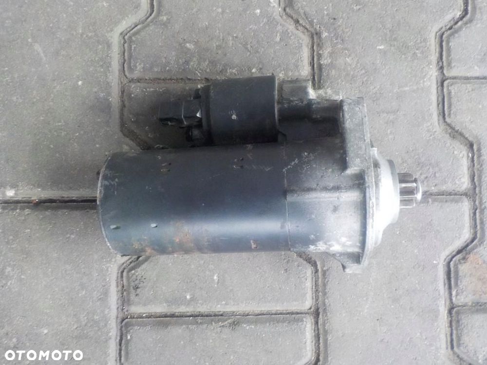 VW T4 AUTOMAT 96-03r ROZRUSZNIK STARTER - 3