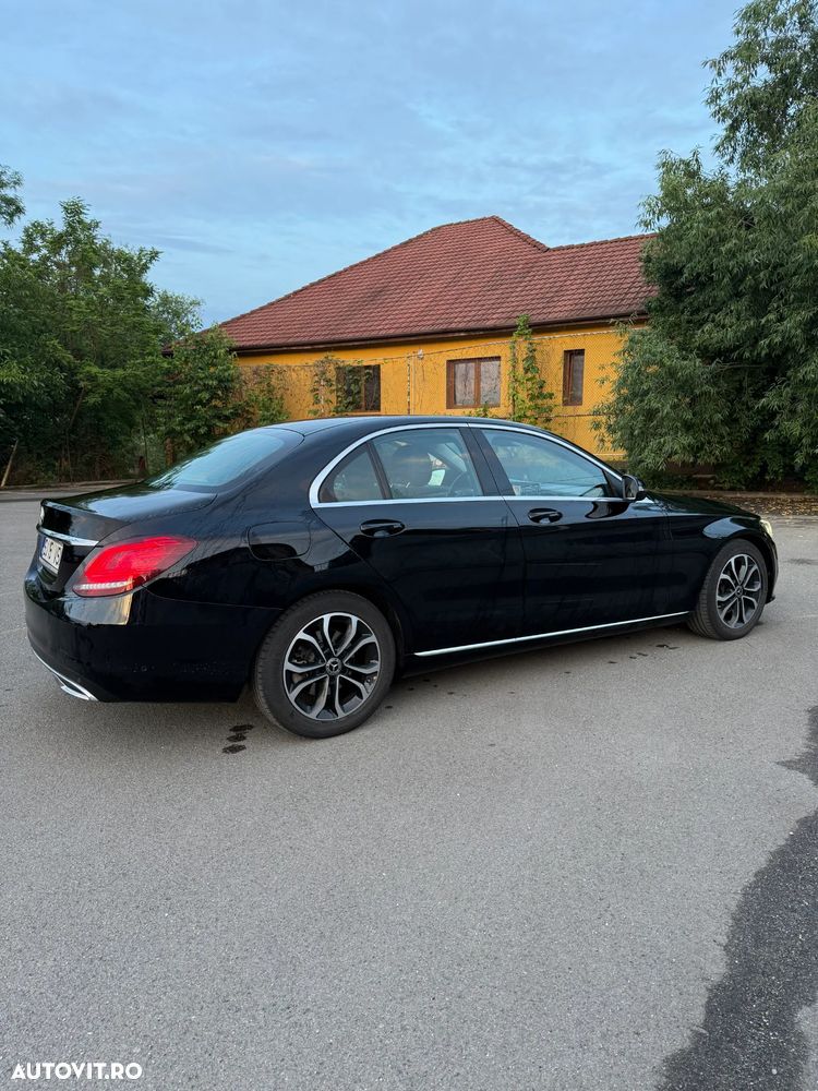 Mercedes-Benz C 220 d Aut - 6