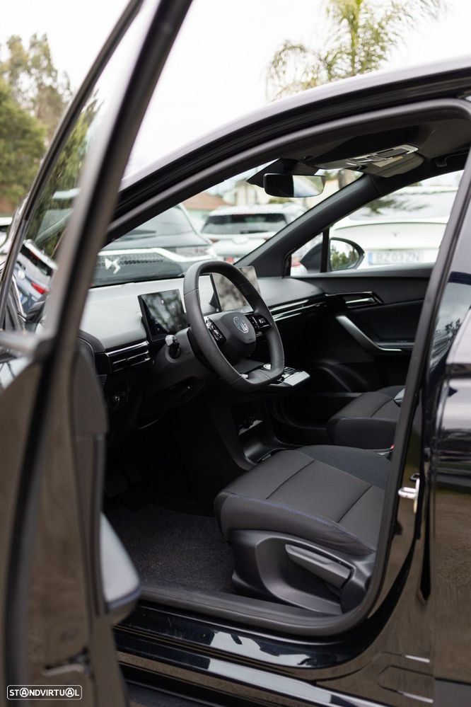 MG MG4 51 kWh Standard - 23