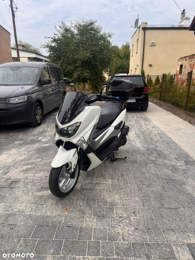 Yamaha NMAX - 1