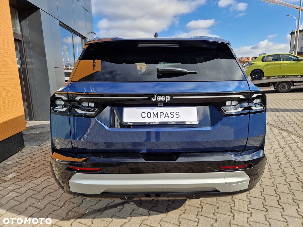 Jeep Compass 1.2 T3 mHEV First Edition FWD DCT - 11