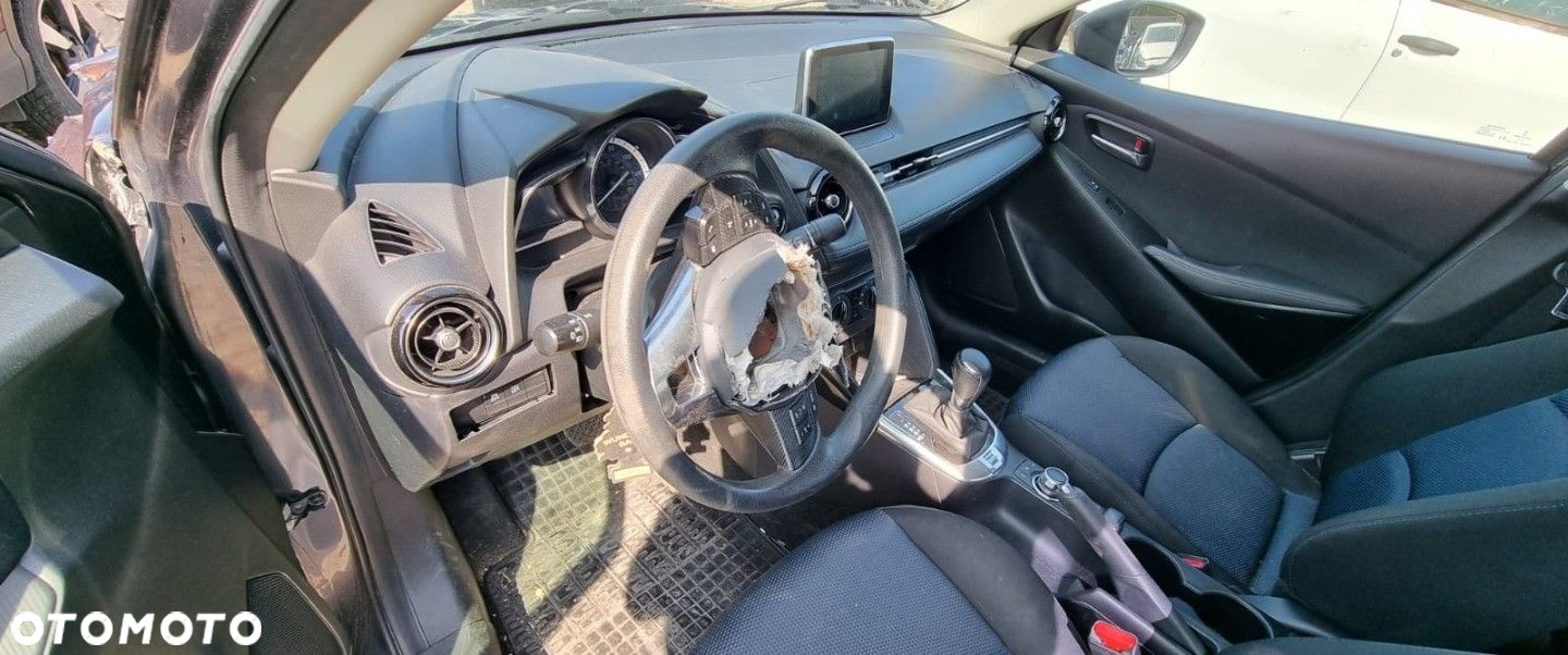 Toyota Yaris - 11