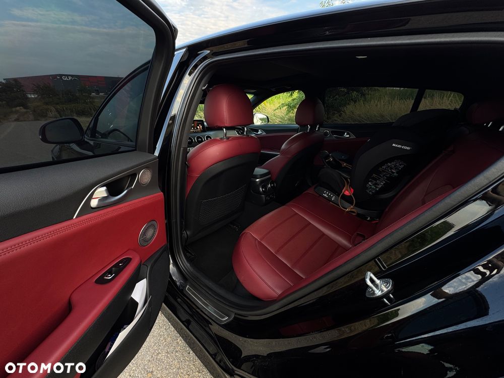 Kia Stinger 3.3 T-GDI V6 GT AWD - 20