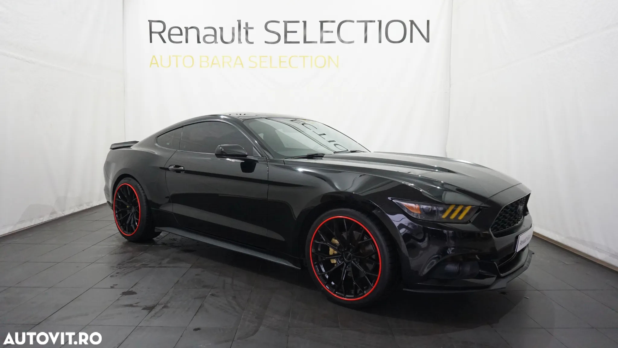 Ford Mustang - 3
