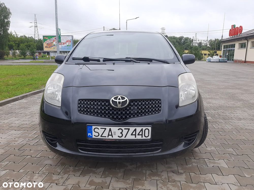 Toyota Yaris 1.3 Luna - 4