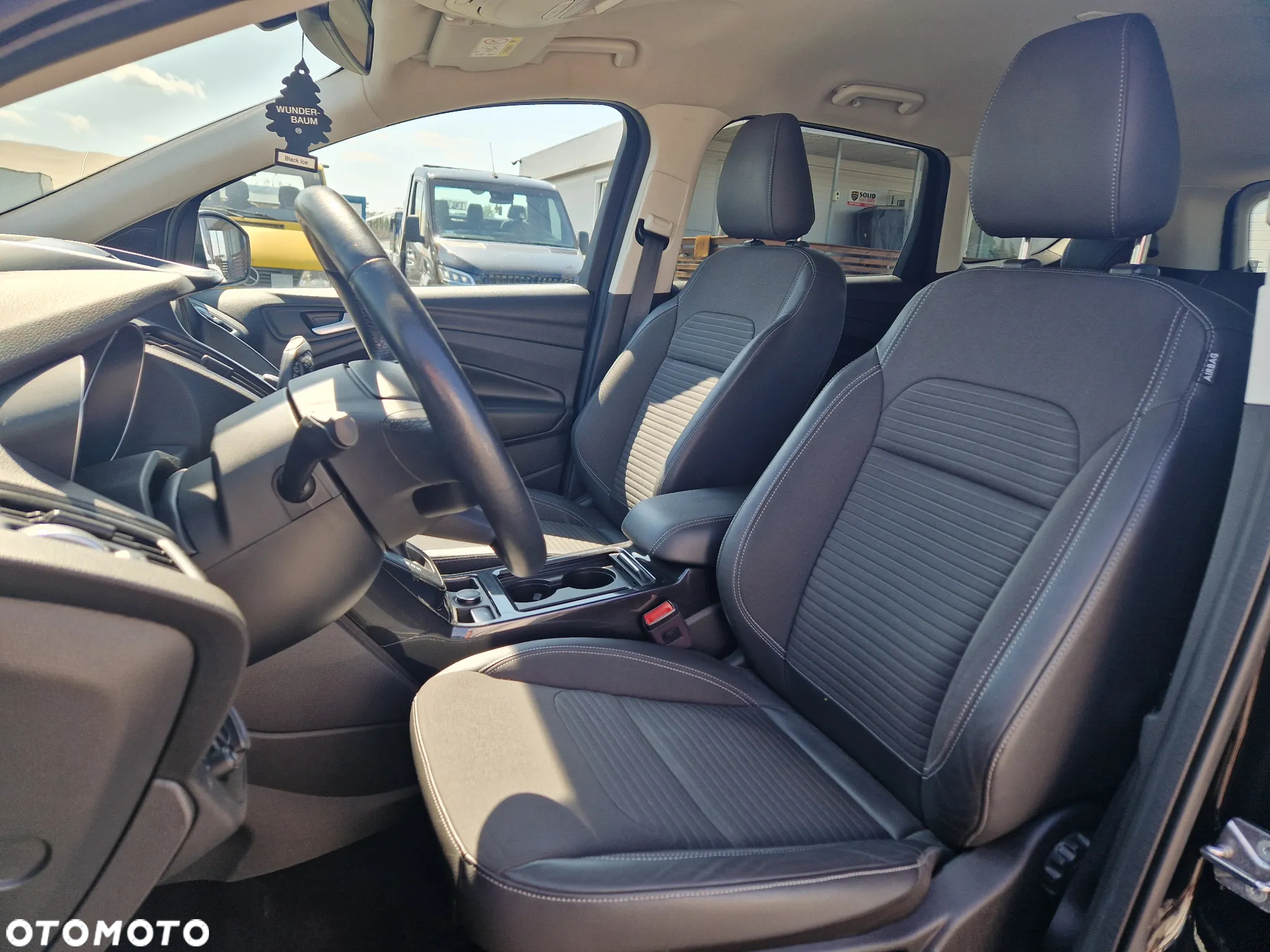 Ford Kuga - 13