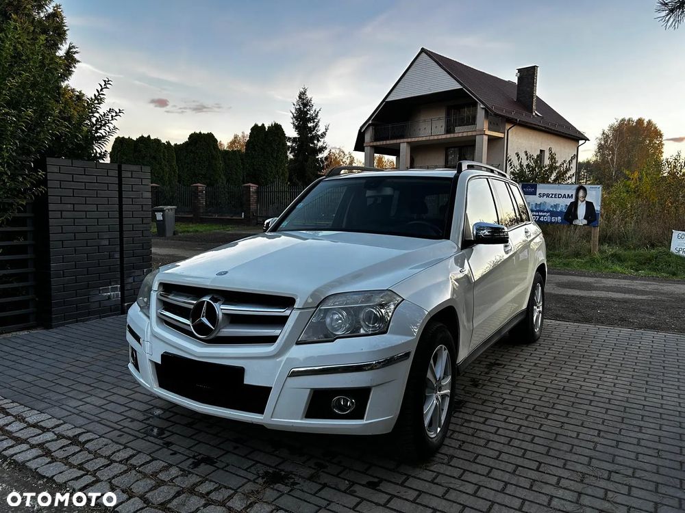 Mercedes-Benz GLK - 1