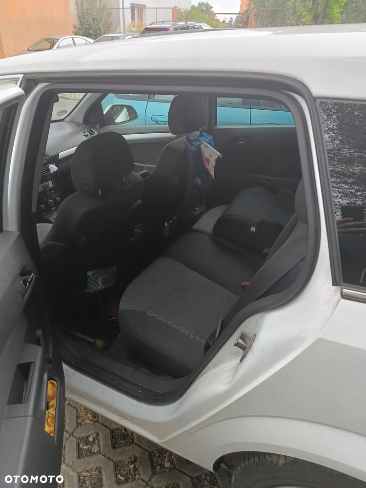 Opel Astra 1.7 CDTI - 6