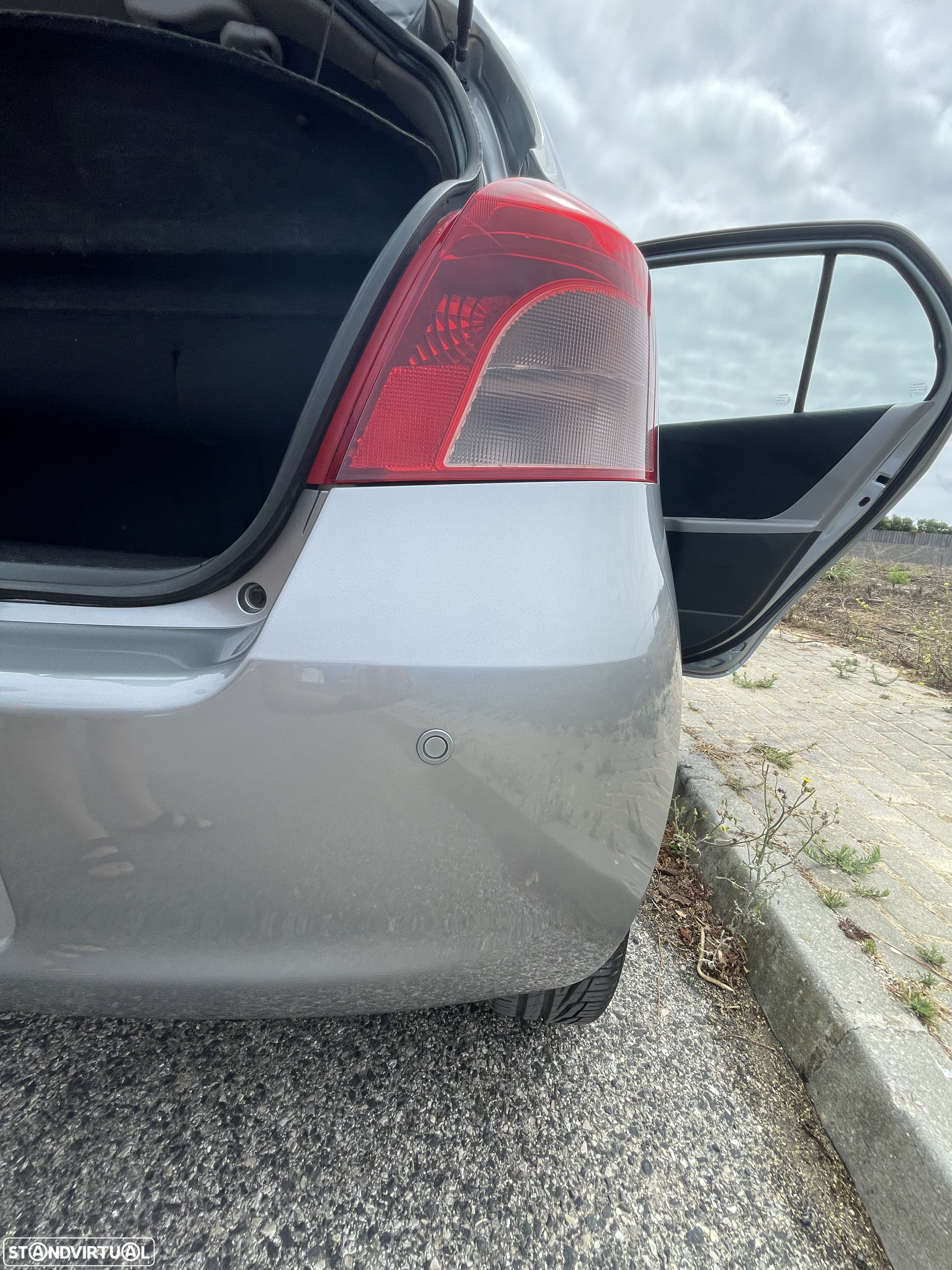 Toyota Yaris 1.0 VVT-i Comfort - 21