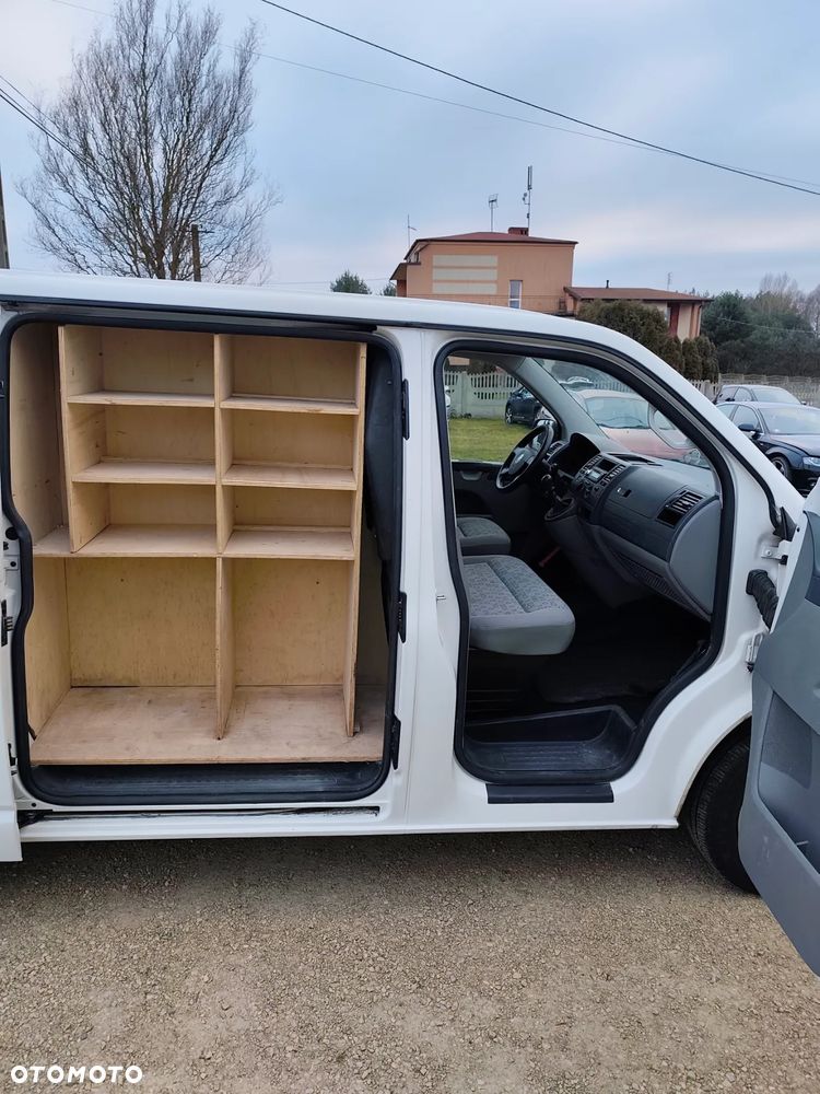 Volkswagen Transporter - 8