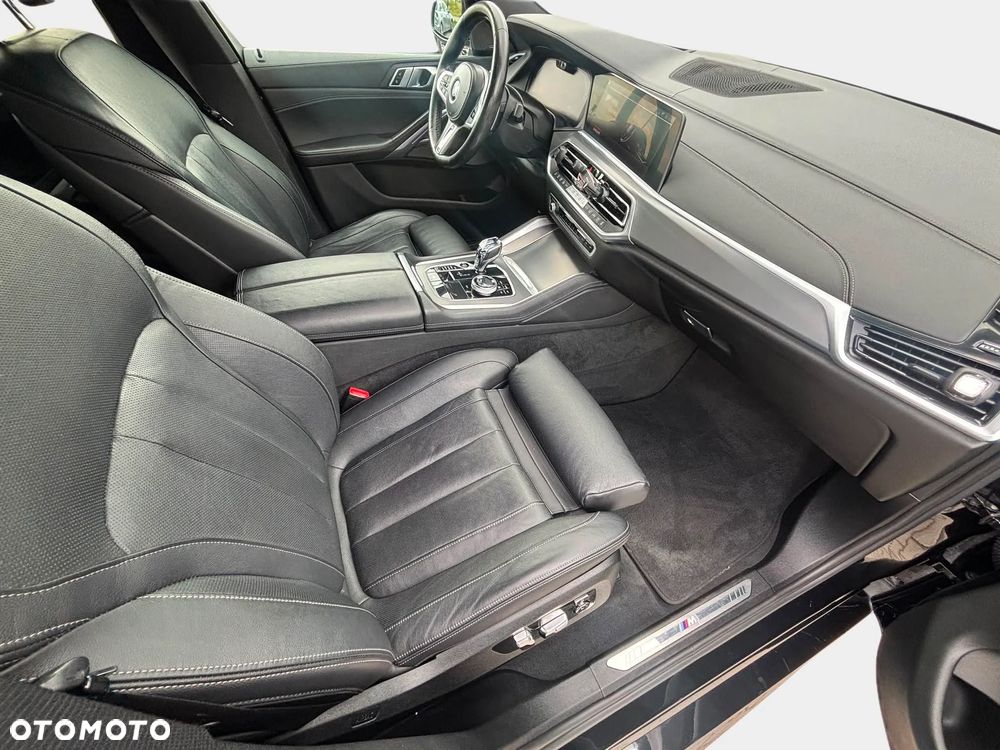 BMW X6 - 18