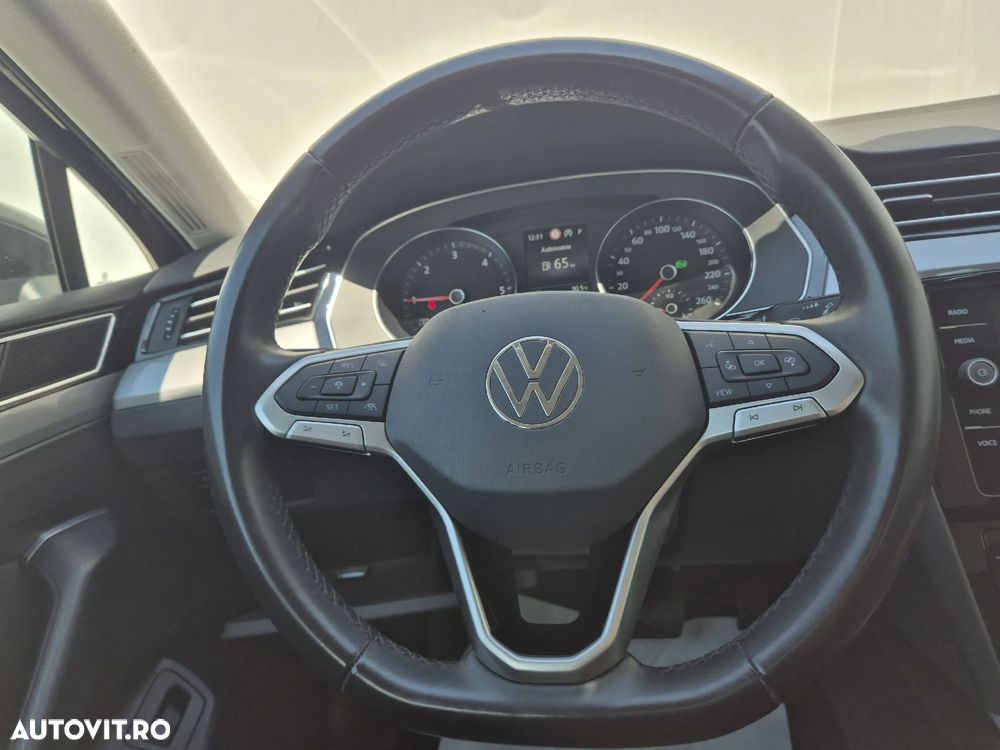 Volkswagen Passat Variant 2.0 TDI DSG Comfortline - 15