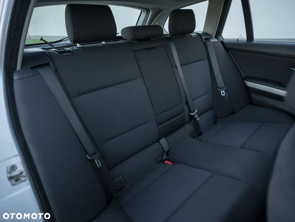 BMW Seria 3 318i Edition Lifestyle - 29