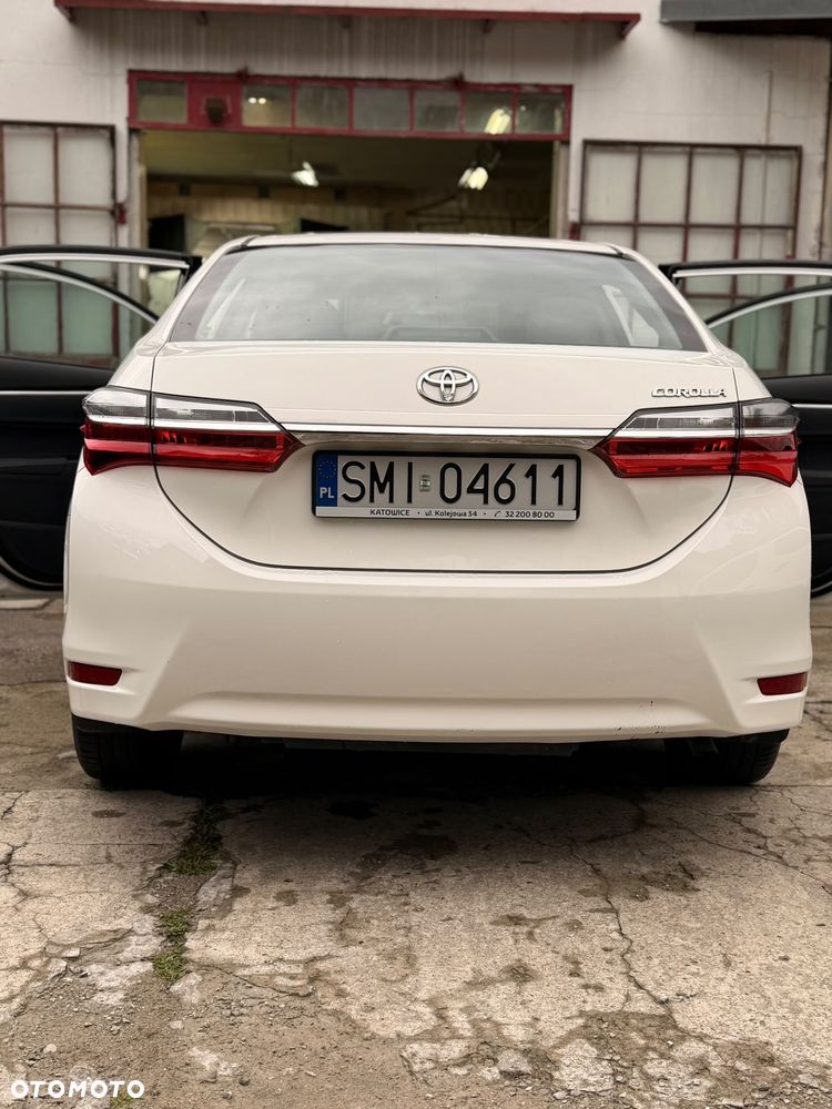 Toyota Corolla 1.4 D-4D Comfort - 2