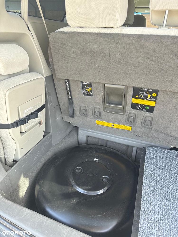 Toyota Sienna 3.5 V6 - 14