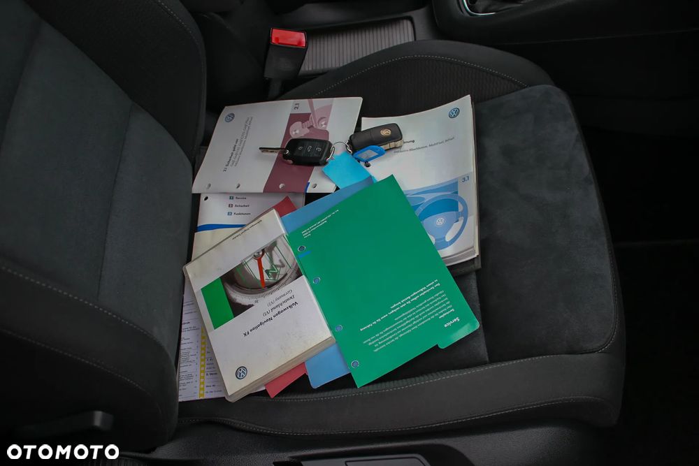 Volkswagen Golf - 40