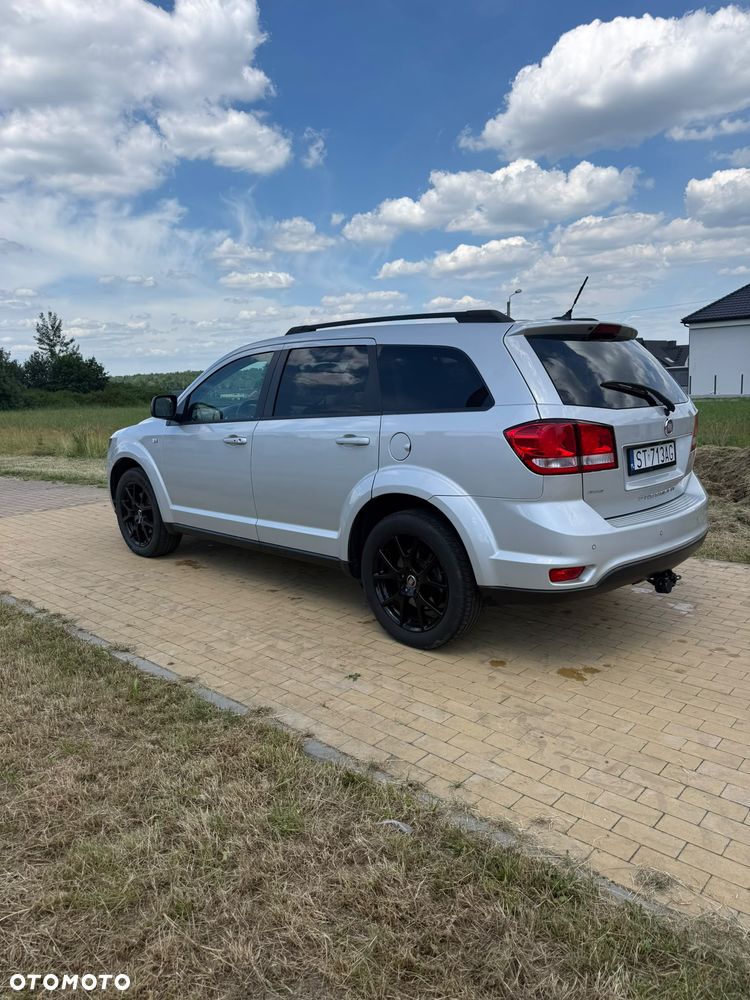 Fiat Freemont 2.0 Multijet Black Code AWD - 12