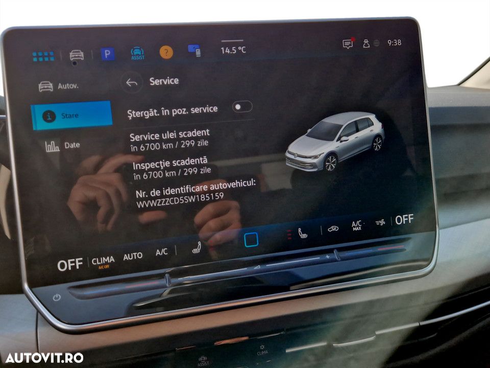 Volkswagen Golf 1.5 eTSI DSG MHEV Advanced - 22