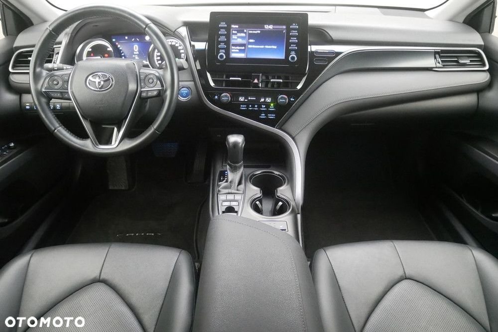 Toyota Camry 2.5 Hybrid Comfort CVT - 8