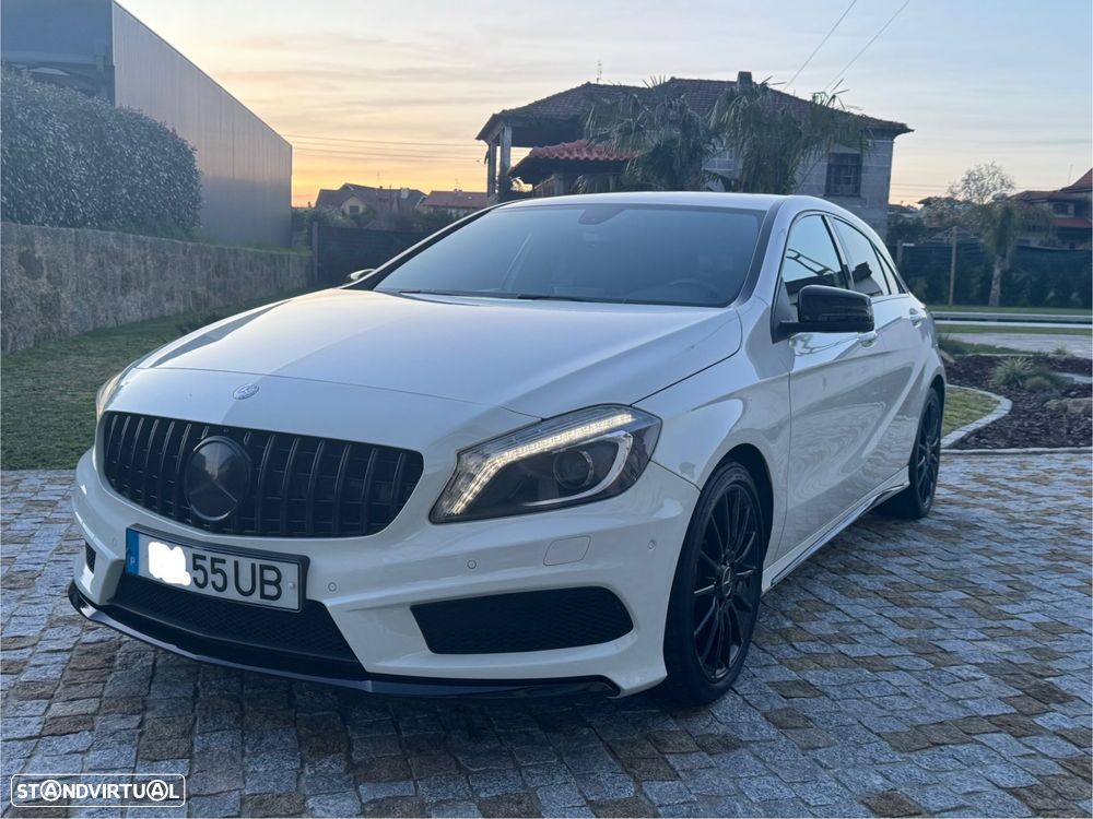 Mercedes-Benz A 180 d AMG Line - 31