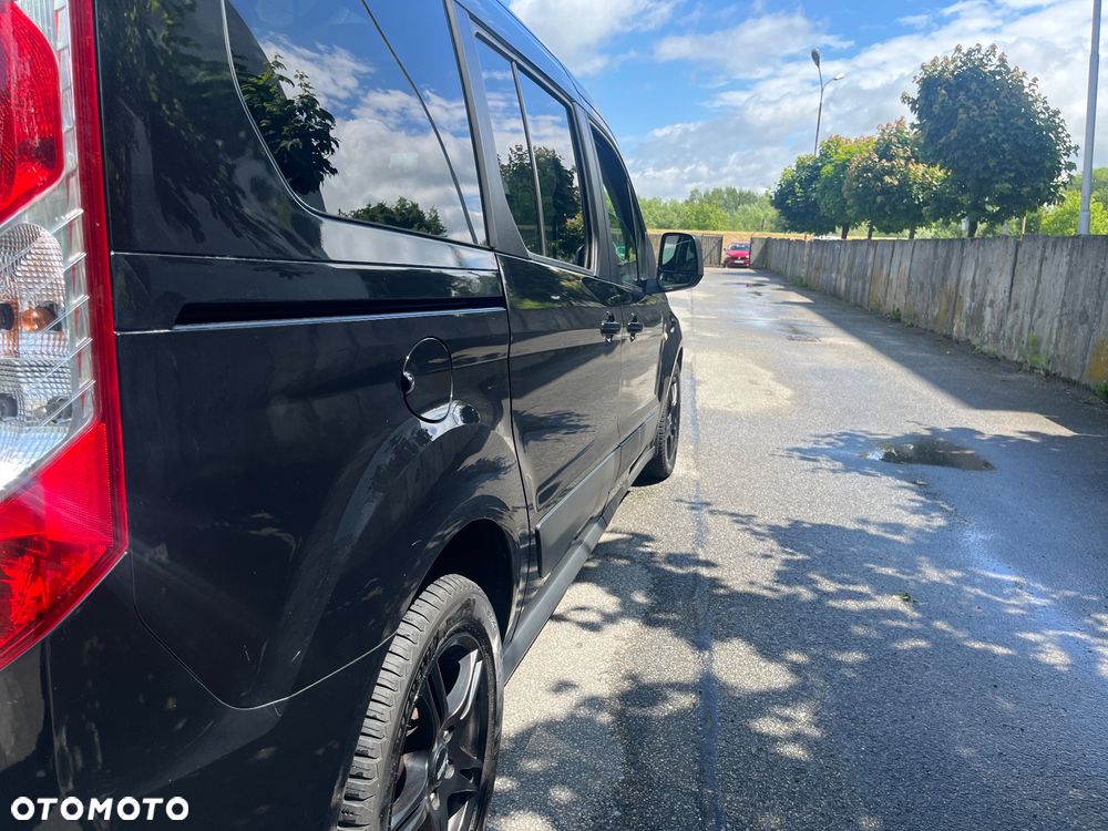 Ford Tourneo Connect Grand - 14