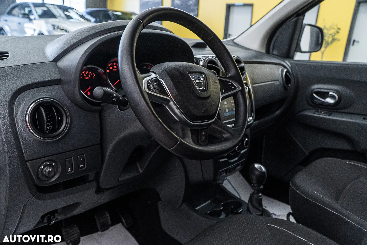 Dacia Lodgy TCe 130 GPF Comfort - 7
