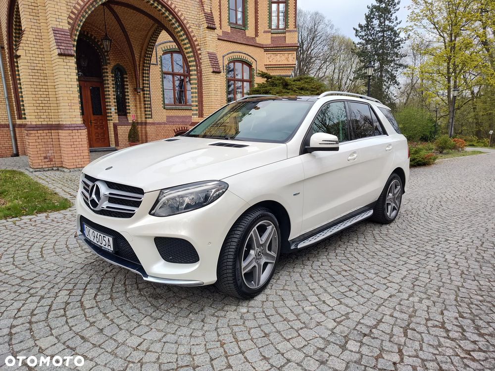 Mercedes-Benz GLE 250 d 4-Matic - 1