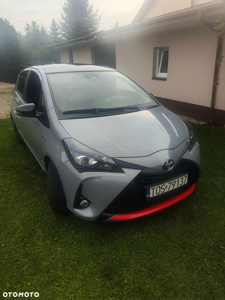 Toyota Yaris 1.5 VVT-i GR Sport - 37