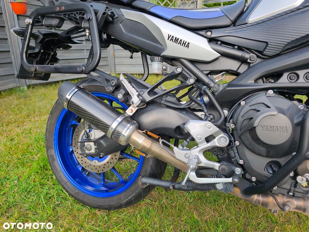 Yamaha MT - 22