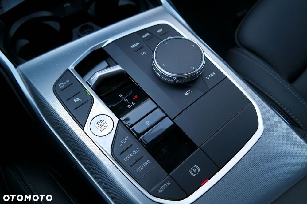 BMW Seria 3 - 23