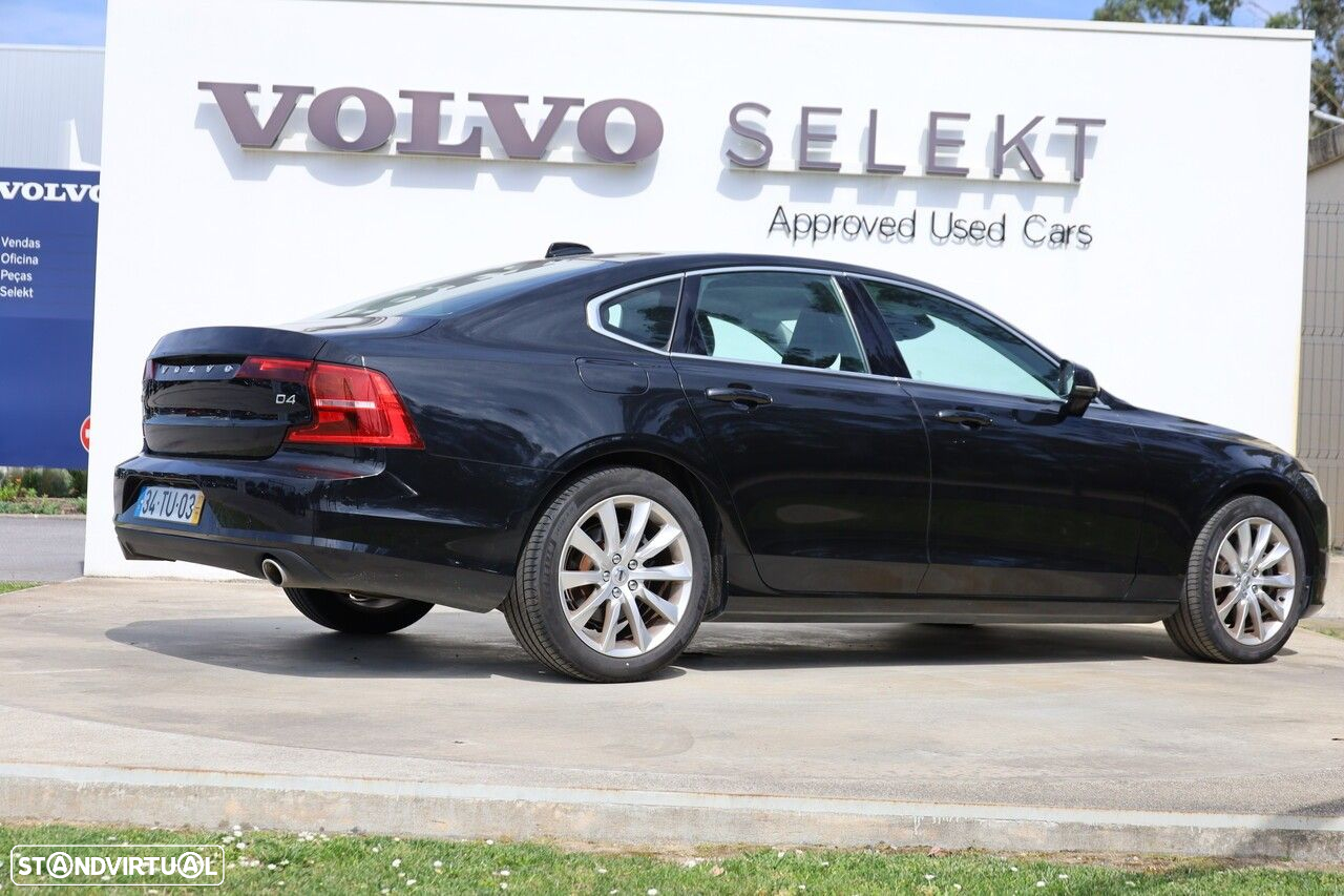Volvo S90 2.0 D4 Momentum Geartronic - 19