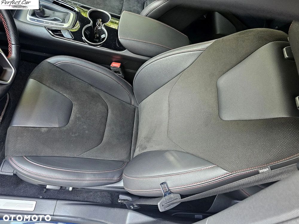 Ford Mondeo 2.0 Hybrid ST-Line Plus - 11