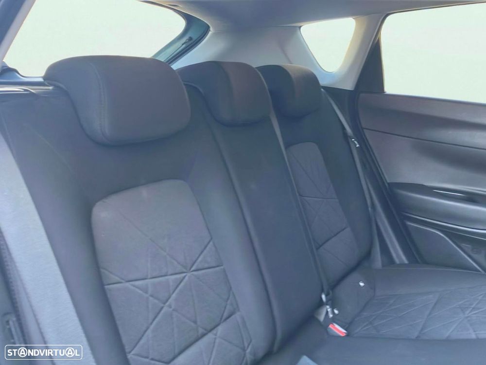 Hyundai Bayon - 16