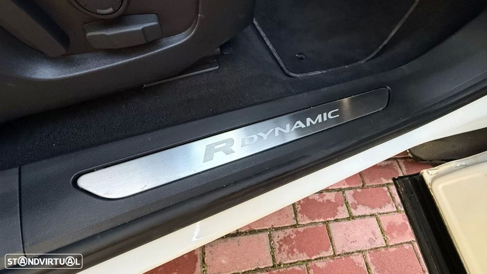 Land Rover Range Rover Evoque 1.5 P300e AWD R-Dynamic HSE Auto - 41