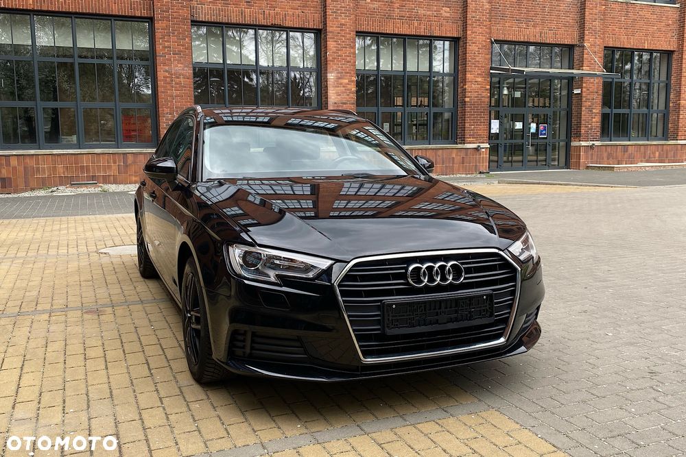 Audi A3 Sportback 1.5 TFSI cylinder on demand design - 26