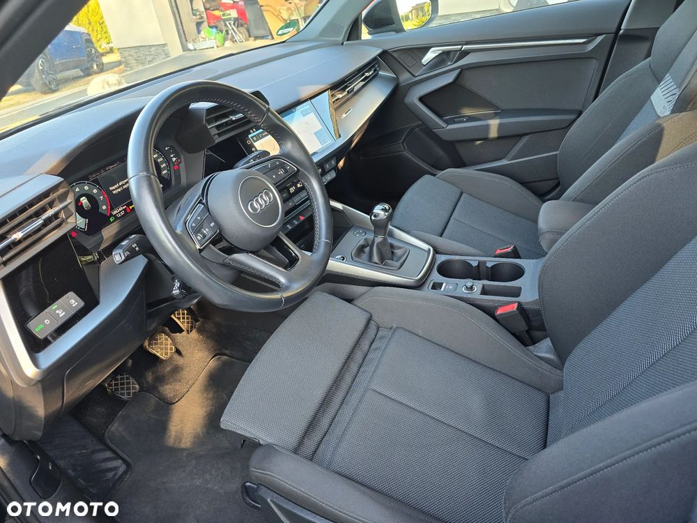 Audi A3 Sportback 35 TFSI Sport - 10