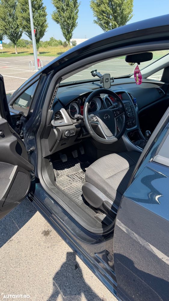 Opel Astra - 10