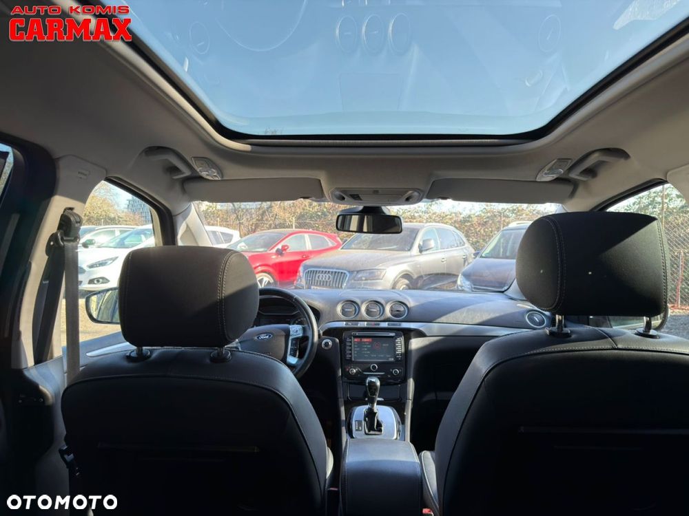 Ford S-Max - 19