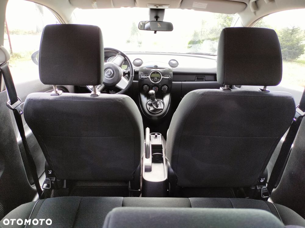 Mazda 2 1.3 Exclusive - 10