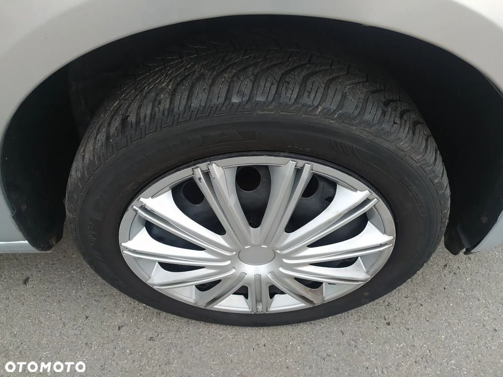 Skoda Roomster 1.9 TDI DPF Scout - 28