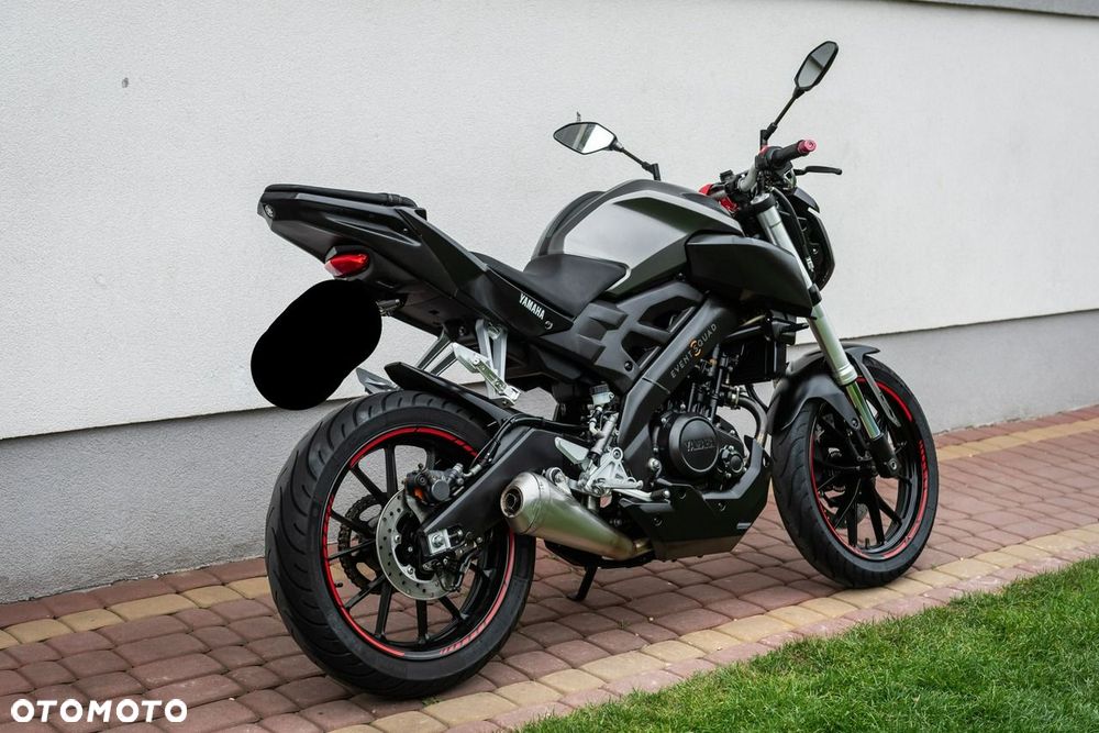 Yamaha MT - 7