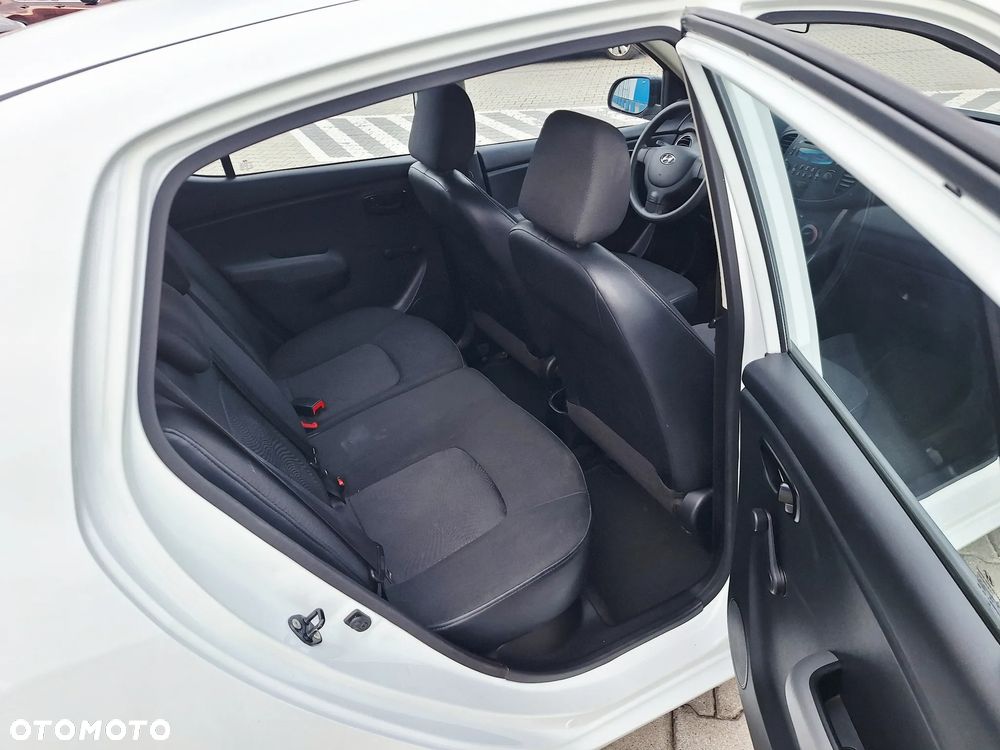 Hyundai i10 - 20