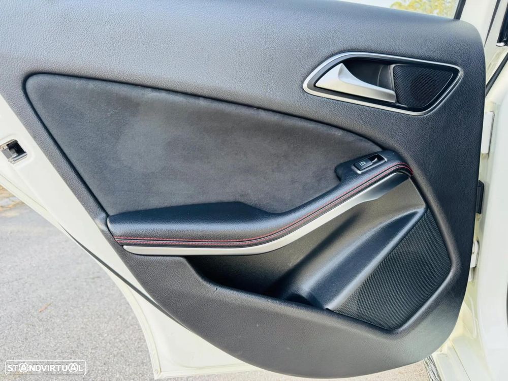 Mercedes-Benz A 180 CDI BE AMG Sport Aut. - 38