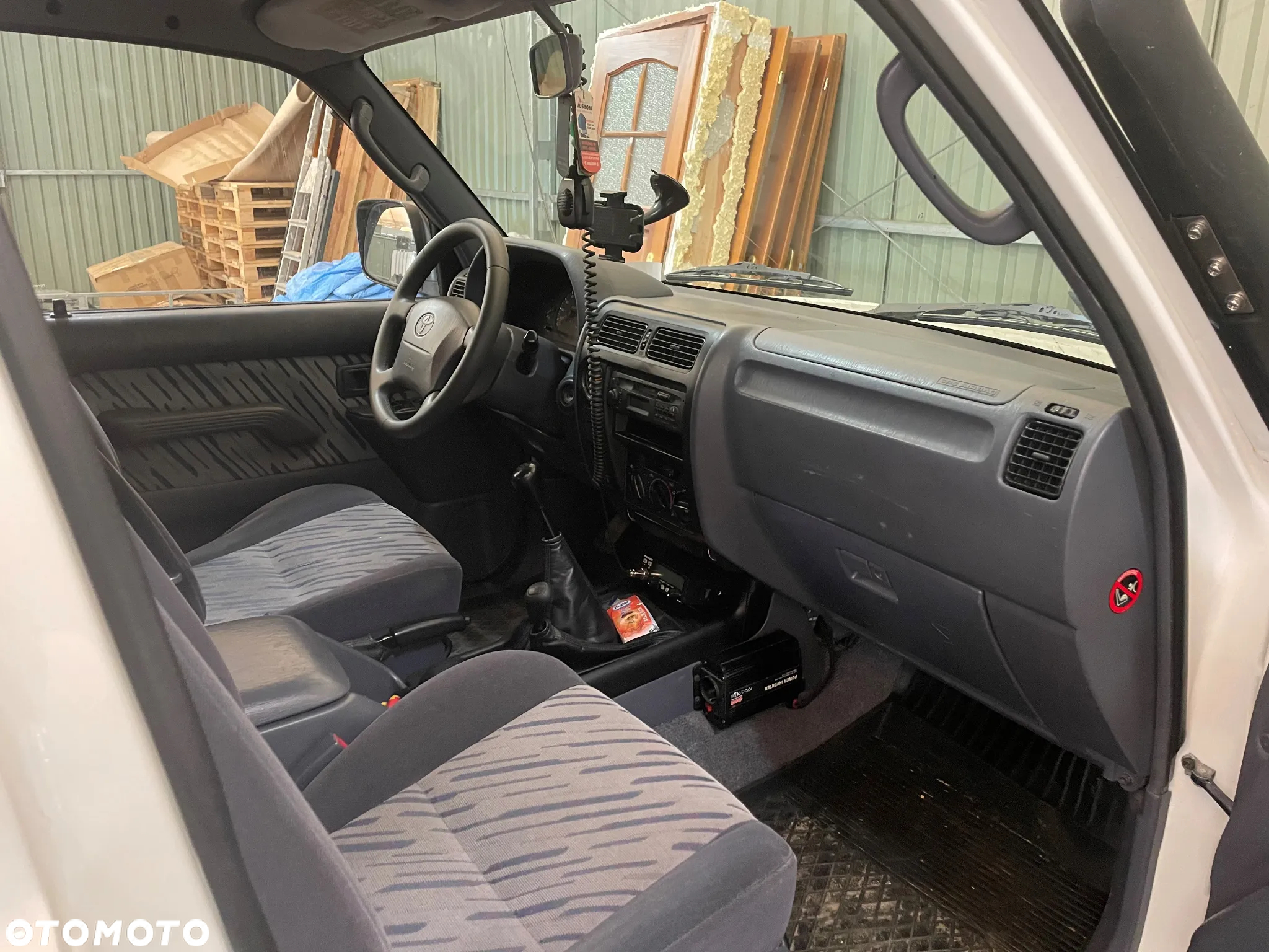 Toyota Land Cruiser KJ90 3.0 TD - 12